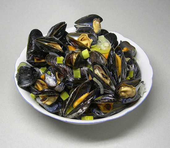 Warming Ocean Waters May Mean Increased Risks for Shellfish Lovers